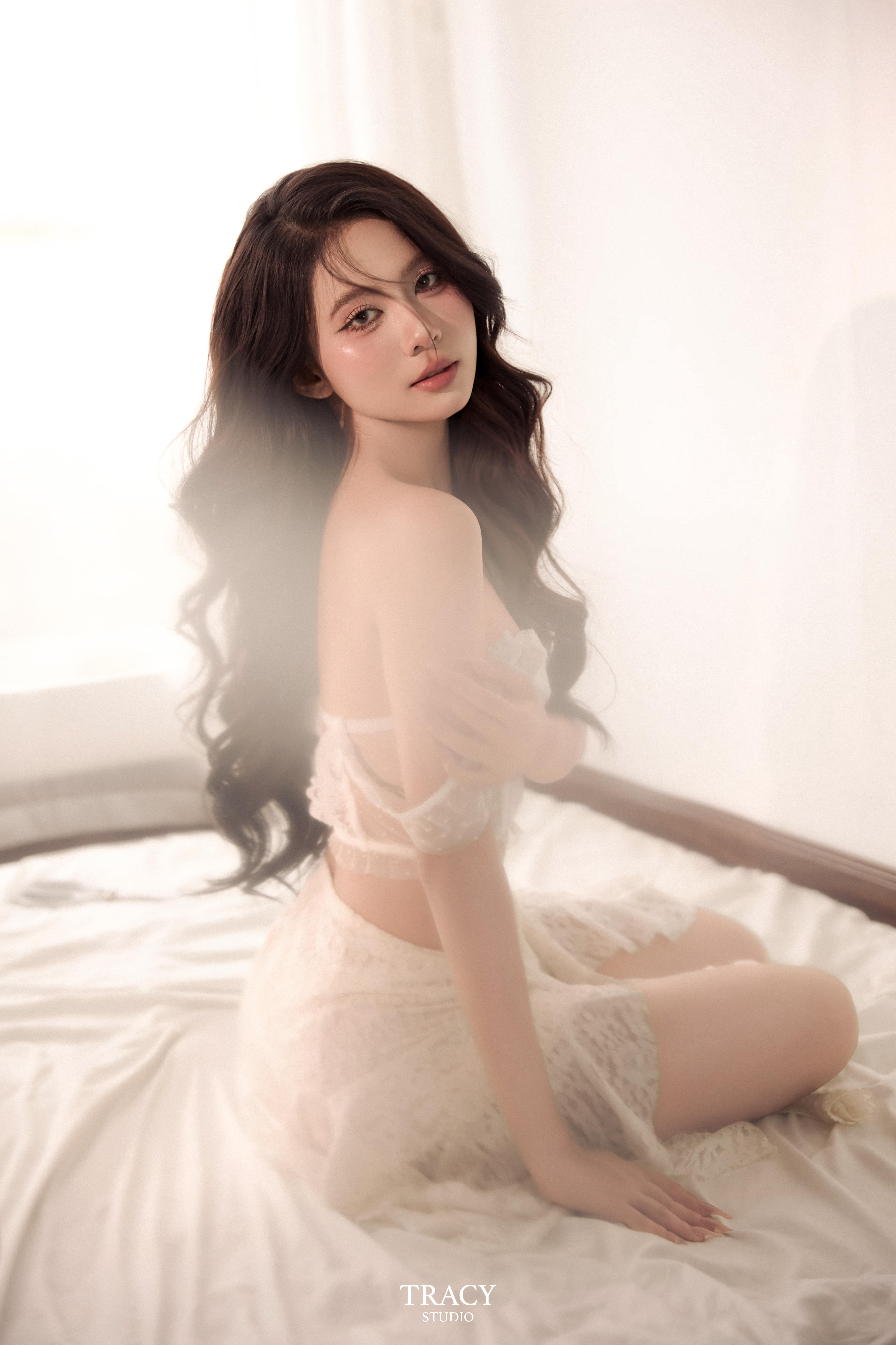 frontend/img/gallery/concept-sexy/tracy-studio-chup-concept-sexy-trang (5).jpg